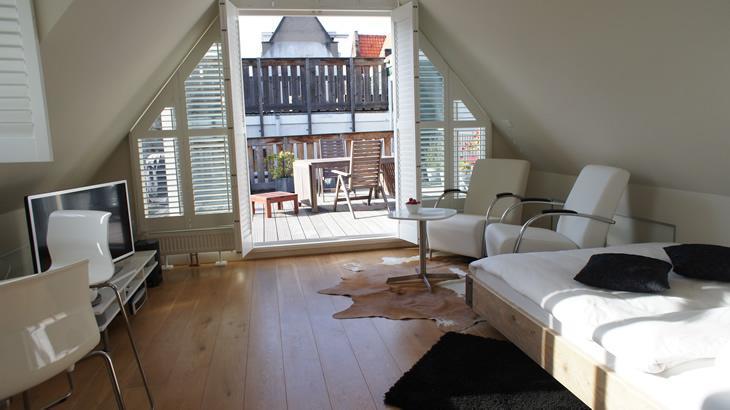 Bed and breakfast On The Roof 2*